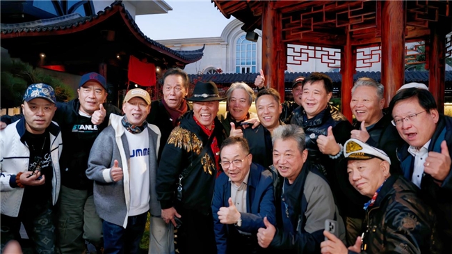 北京首家红楼梦主题沉浸式餐秀「宴外宴」盛大开园:入梦红楼,不负初见,引领餐饮文化新势能!(图4) 北京首家红楼梦主题沉浸式餐秀「宴外宴」盛大开园:入梦红楼,不负初见,引领餐饮文化新势能!(图4)